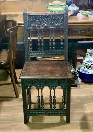 ANTIGUA SILLA RENACENTISTA