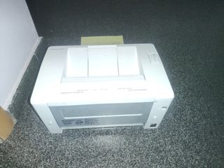 Impresora Láser HP Laserjet Pro M102a