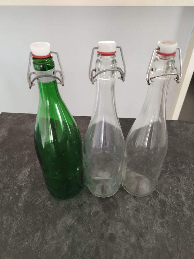 Botellas de vidrio