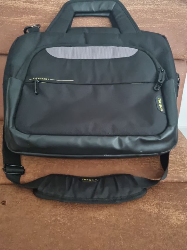 Maletín portátil TAURUS