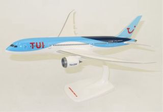 Precioso avión BOEING 787 TUI AIRLINES 1:200