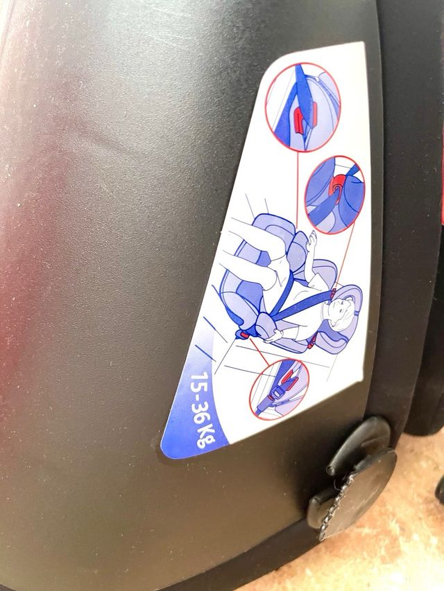 SILLA ELEVADORA CHICCO.