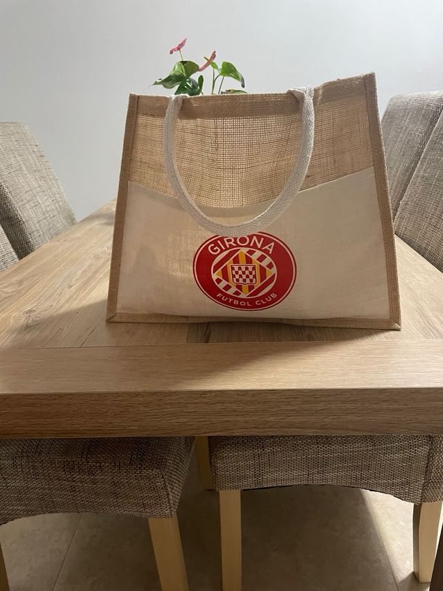Bolsa de playa del Girona FC