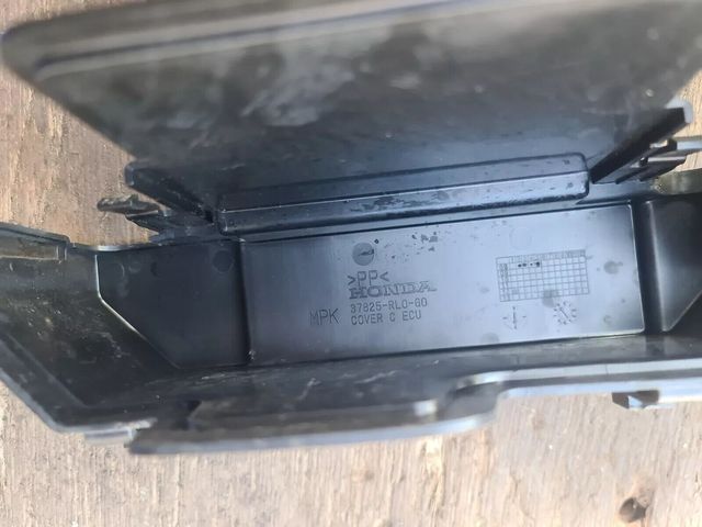 Carcasa ECU Honda Accord