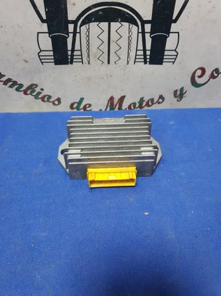 Piaggio zip regulador de  corriente