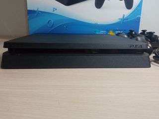 Sony PS4 Slim 1 TB