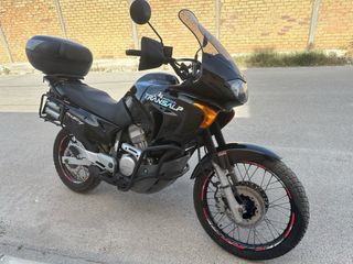 Honda transalp 650
