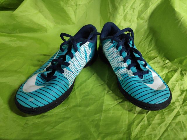 Sapatilhas Nike MercurialX EUR34