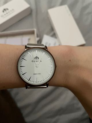 ESCUCHO OFERTAS;reloj con movimiento quartz mujer