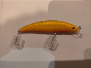 5 Señuelos artificiales pesca.