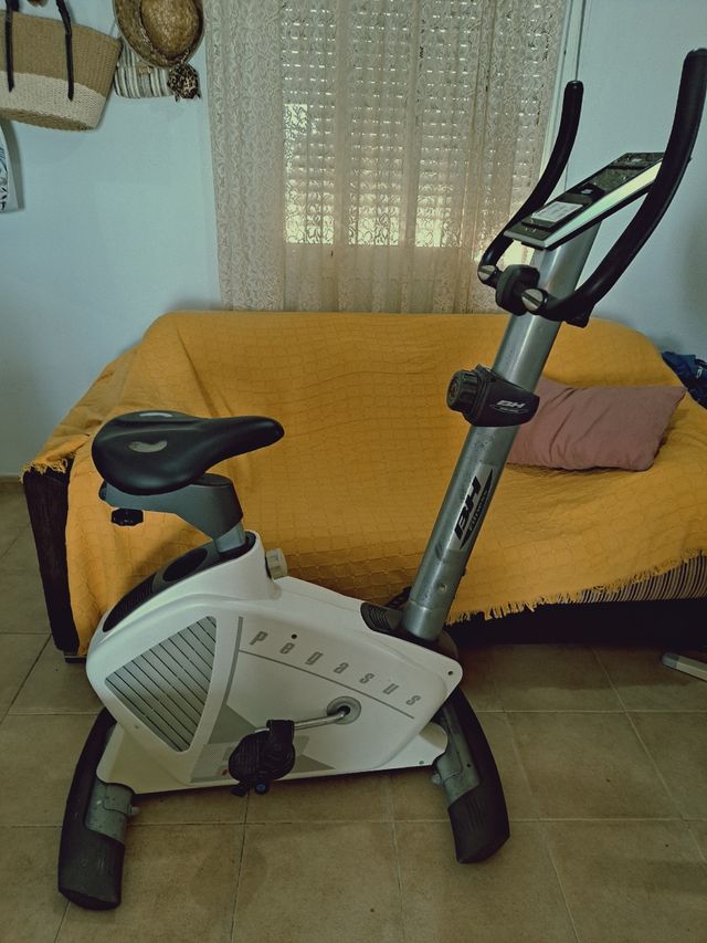 BICICLETA ESTÁTICA BH PEGASUS PLUS