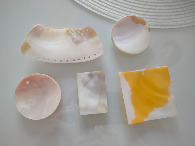Piezas de nácar para joyería