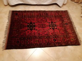 Alfombra de rezo de lana irani.