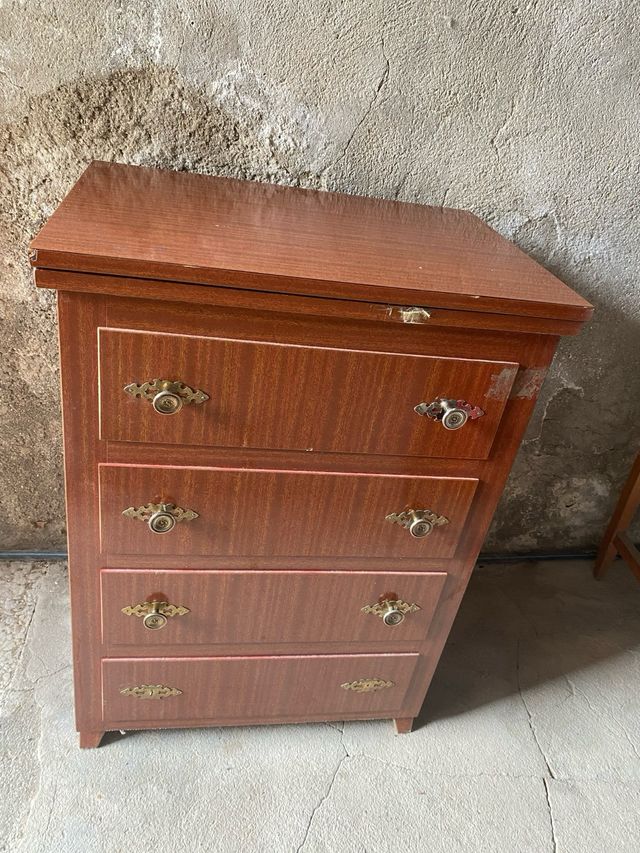 Maquina de coser antigua singer