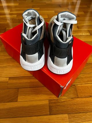 Nike Air Huarache LE Desert Oak, talla 44