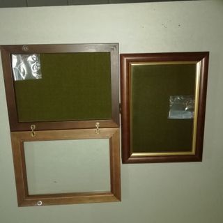 porta medaglie in legno