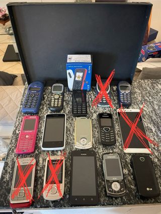 Lotto 11 cellulari vintage