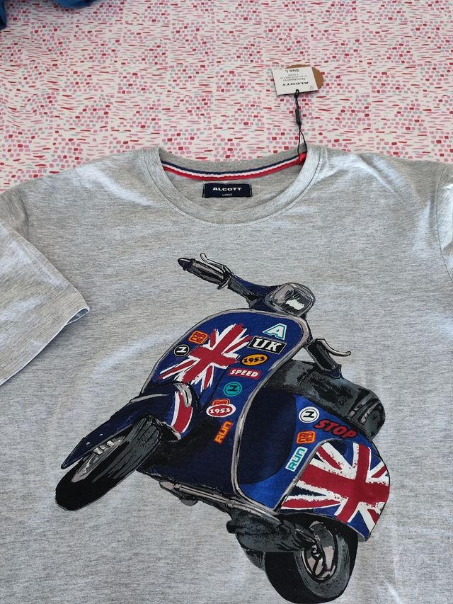 T shirt grigia con stampa