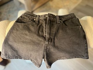 High Waisted Mom Shorts Levi’s