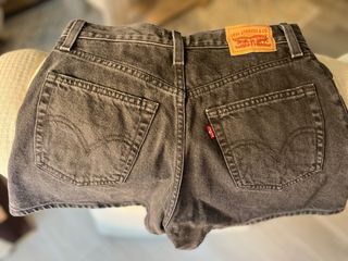 High Waisted Mom Shorts Levi’s