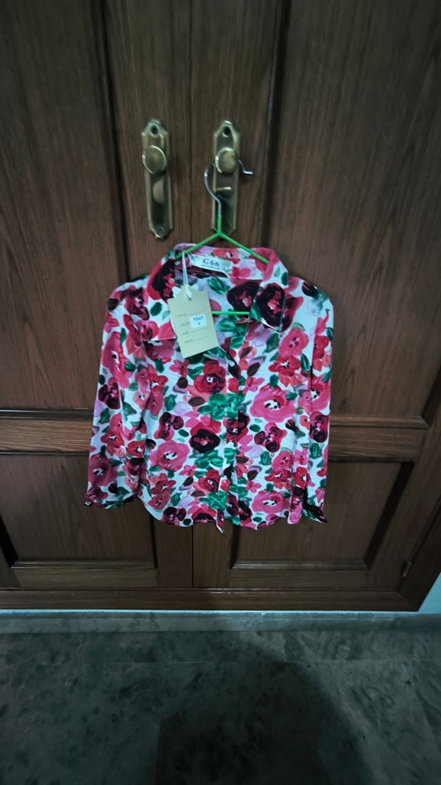 Conjunto nuevo talla 4 g66