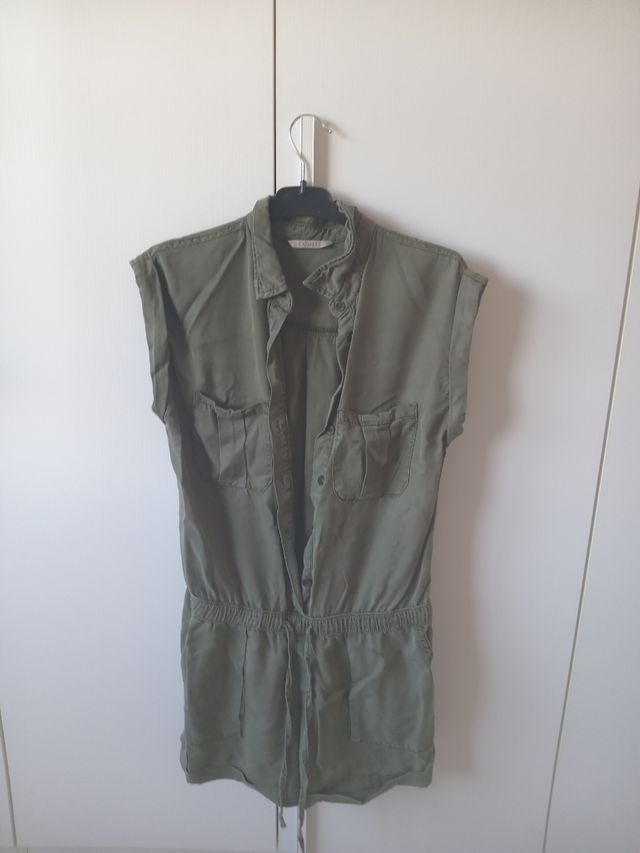 Tuta di cotone verde taglia 42