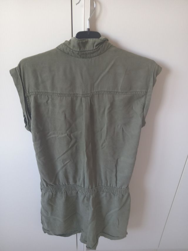 Tuta di cotone verde taglia 42