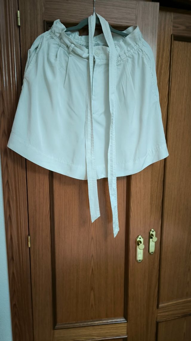 Bermuda mango nueva talla 40