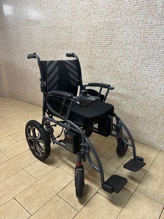 ¡Vendo Silla de Ruedas Eléctrica - Como Nueva!