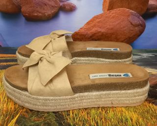 Sandalias mtng de plataforma talla 41