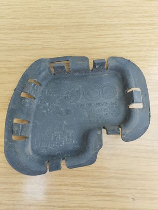 Tapa pase rueda BMW serie 1