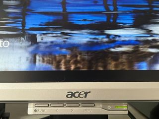 Monitor Acer 20” LCD