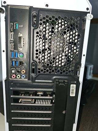 Ordenador sobremesa PC gaming 