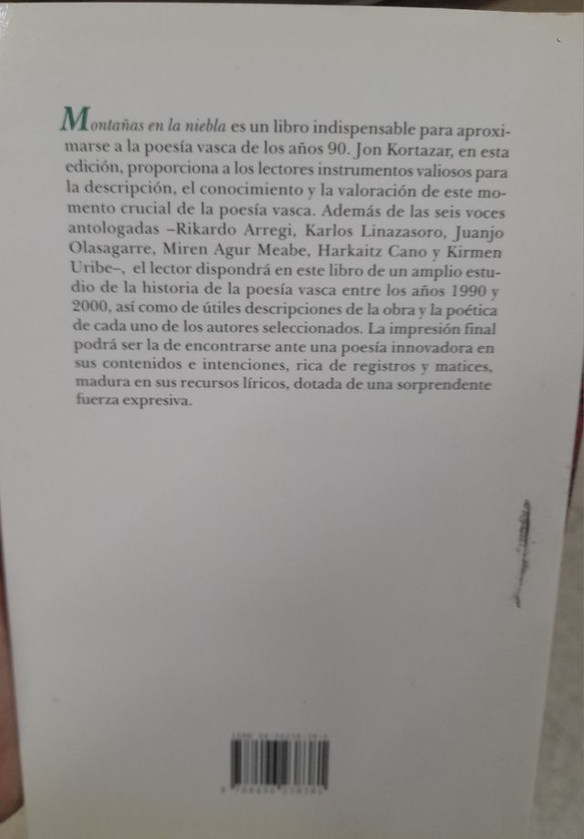 Montañas en la niebla. Poesía vasca 1990