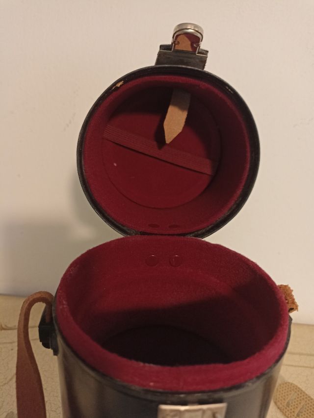 Custodia originale obiettivo ZEISS Ikon