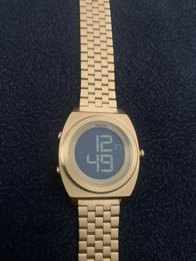 Reloj nixon