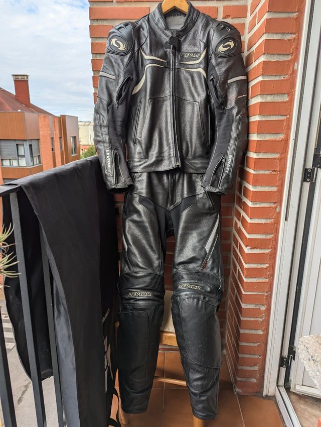 Mono cuero Dos piezas Levior LRT 