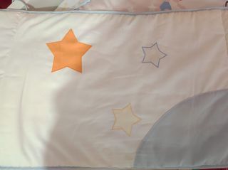 Edredon,funda,protector y almohada cuna