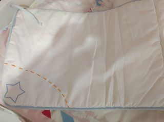 Edredon,funda,protector y almohada cuna