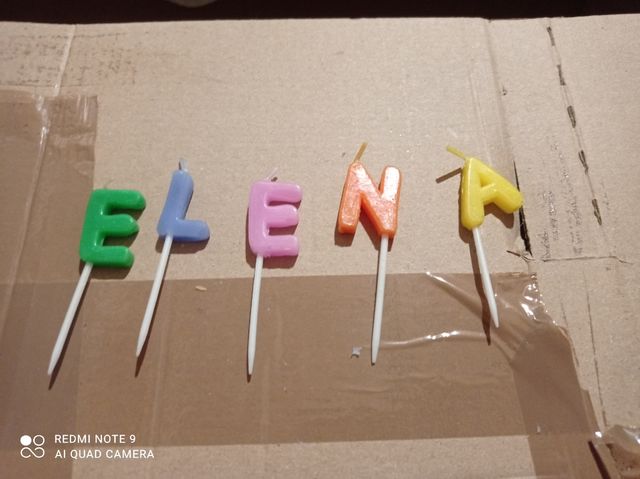 Candeline a forma di lettere