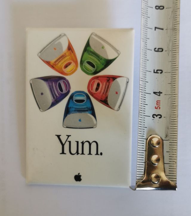 Merchandising iMac G3 vintage