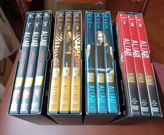 Cofanetto DVD prime 4 stagioni ALIAS