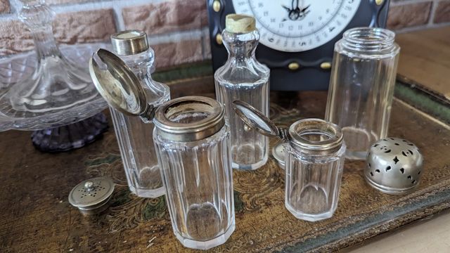 Menage in Sheffield 6 pezzi vintage