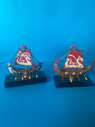 Barcos piratas y galeones españoles