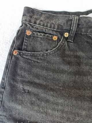 Pantalón corto Zara