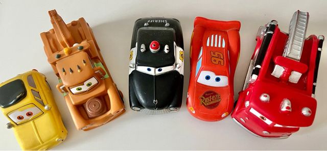 6 figuras de pelicula Disney Pixar Cars