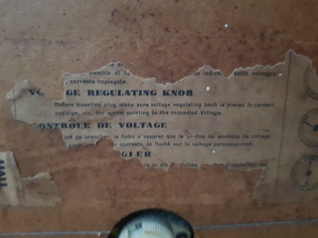 Clavicordio eléctrico.