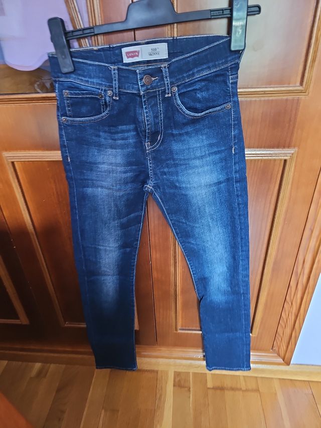 Pantalon chico Levis