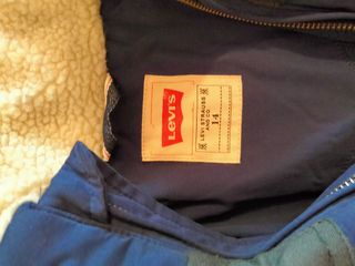 Levis 