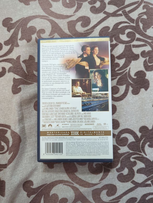 Cinta Titanic VHS